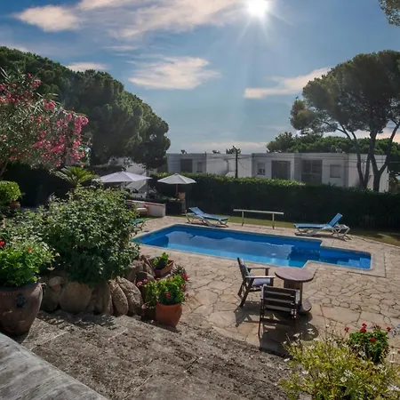 Casa Isabel Calonge (Catalonia)