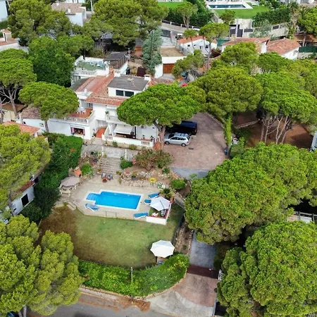 Casa Isabel Calonge (Catalonia)