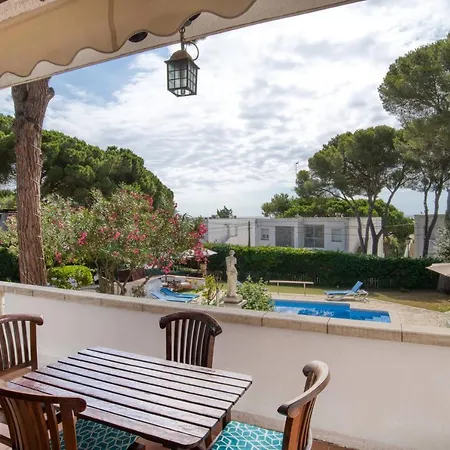 Casa Isabel בית נופש *